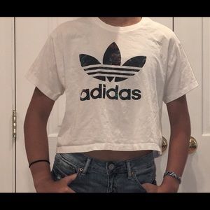 NWOT cropped adidas tee